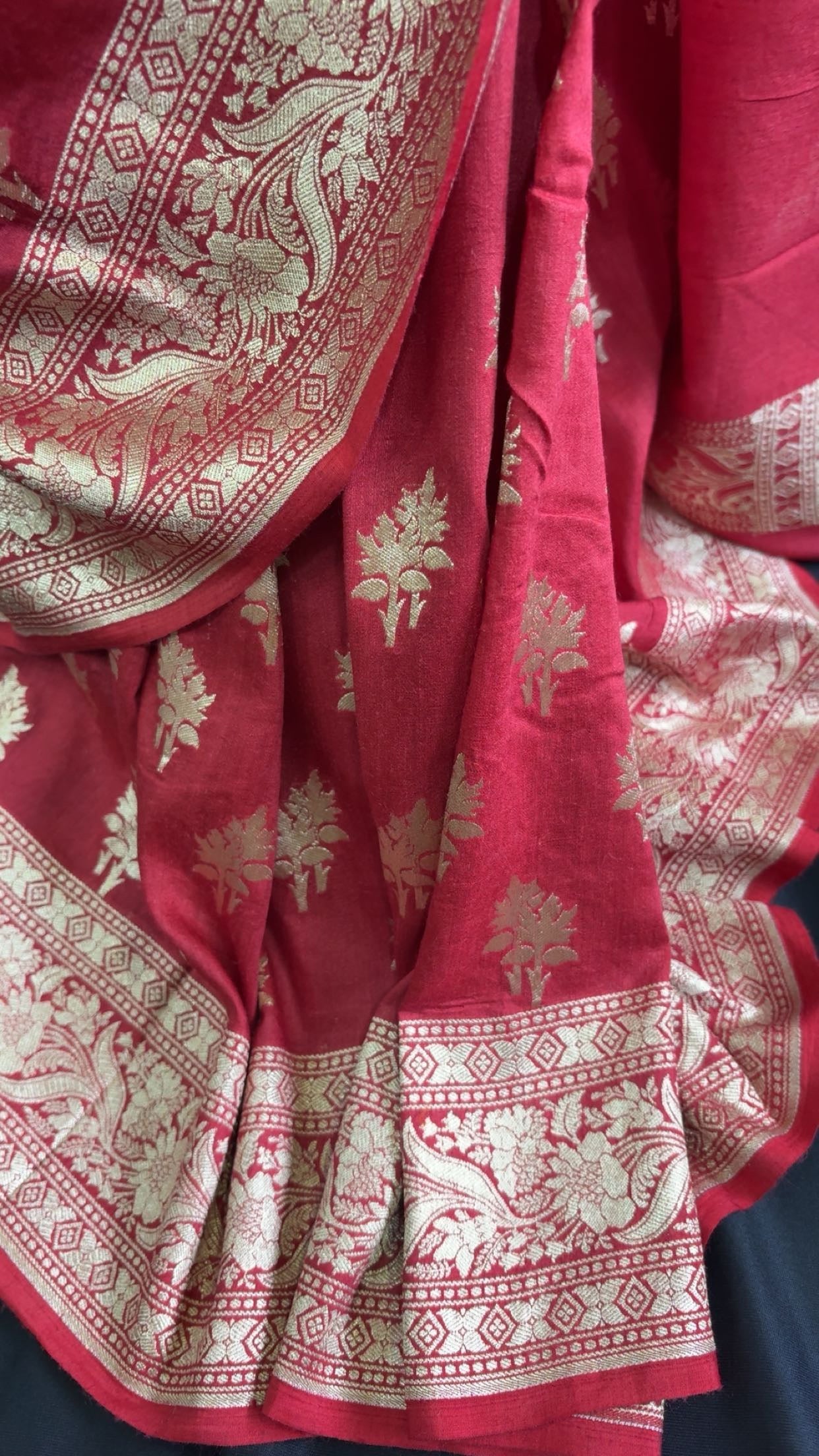 Red Pure Moonga Silk Saree