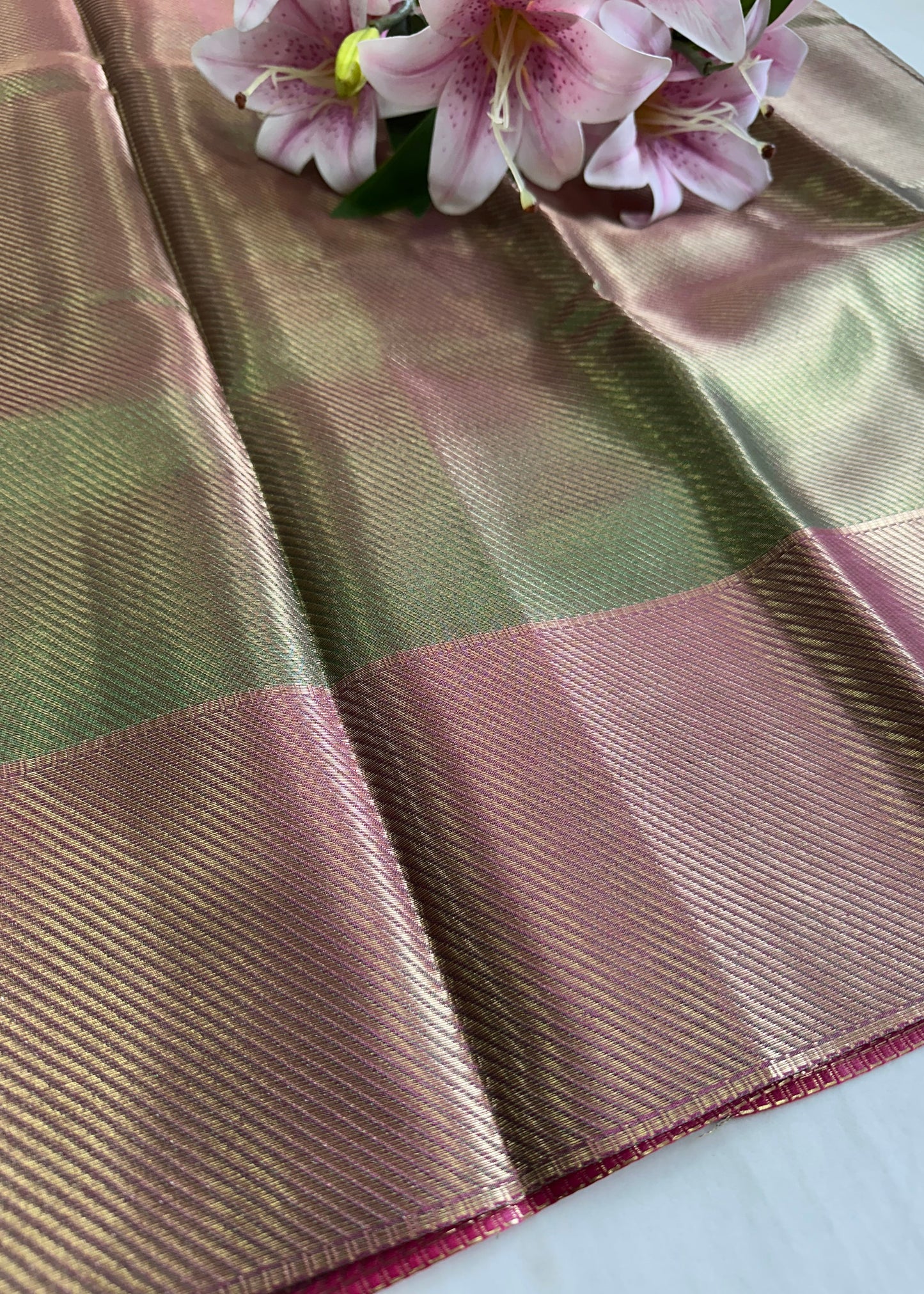 Green Metallic Jyotika Tissue Saree