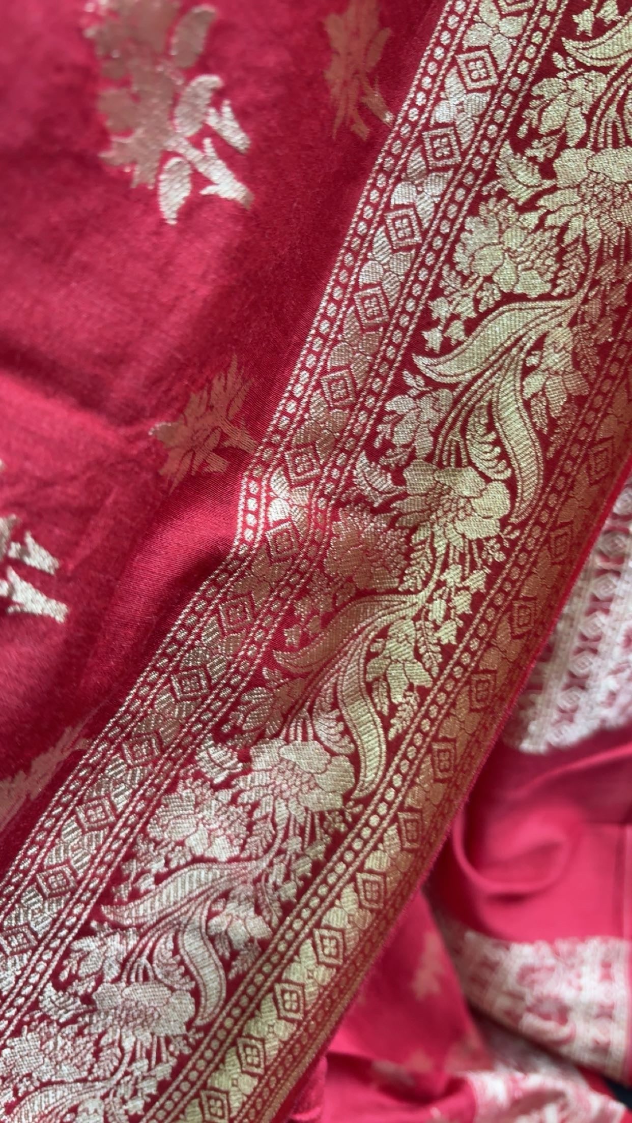 Red Pure Moonga Silk Saree