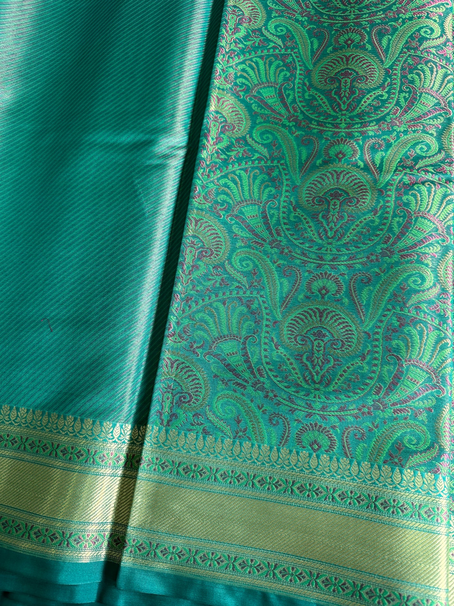 Green Dual Tone Tanchui Saree