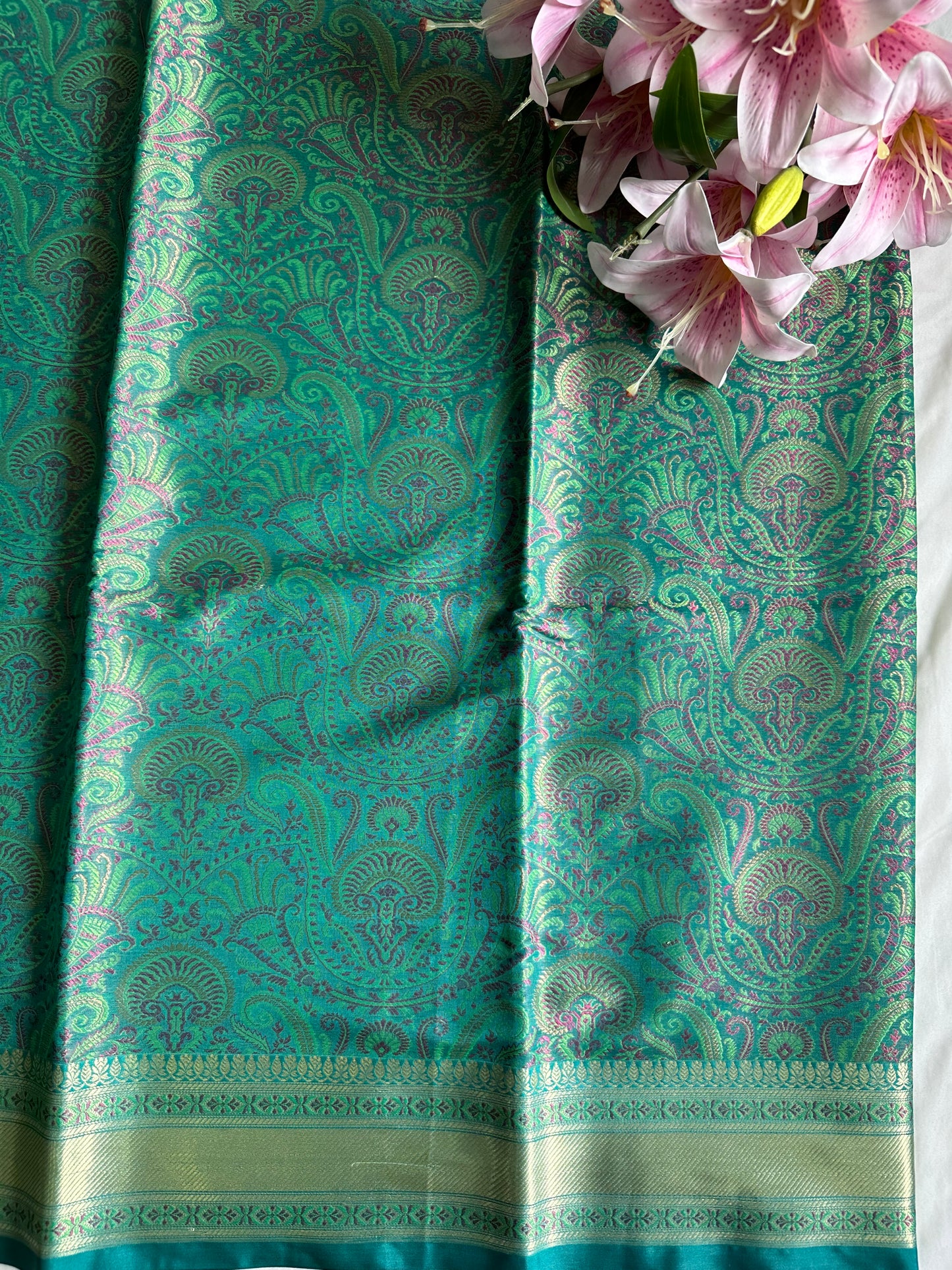 Green Dual Tone Tanchui Saree